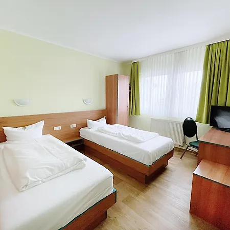 호텔 Regiohotel Halle Leipzig Airport 3*