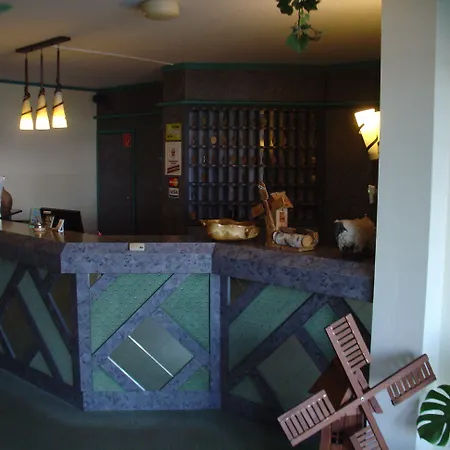 Regiohotel Halle Leipzig Airport - #schkeuditzerkreuz #bar #fruehstuecksbuffet #freeparking Hotel Schkeuditz