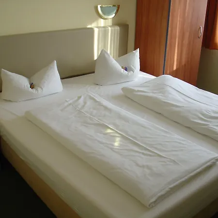 Hotel Regiohotel Halle Leipzig Airport 3*