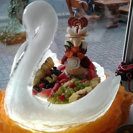 Regiohotel Halle Leipzig Airport - #schkeuditzerkreuz #bar #fruehstuecksbuffet #freeparking Schkeuditz