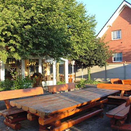 Regiohotel Halle Leipzig Airport - #schkeuditzerkreuz #bar #fruehstuecksbuffet #freeparking 3* Schkeuditz