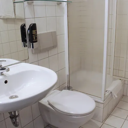 호텔 Regiohotel Halle Leipzig Airport 3*