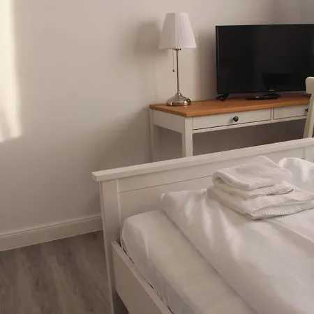 Regiohotel Halle Leipzig Airport - #schkeuditzerkreuz #bar #fruehstuecksbuffet #freeparking Hotel Schkeuditz