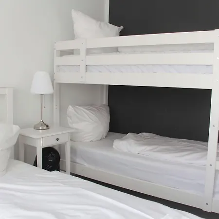 Regiohotel Halle Leipzig Airport - #schkeuditzerkreuz #bar #fruehstuecksbuffet #freeparking 3*