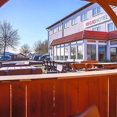 호텔 Regiohotel Halle Leipzig Airport 3*