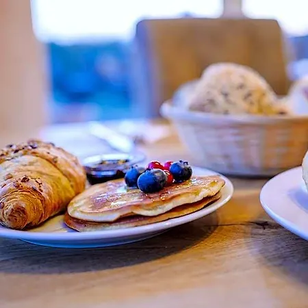 Regiohotel Halle Leipzig Airport 호텔 3*