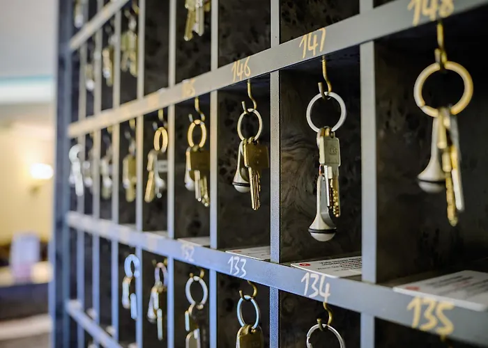 Regiohotel Halle Leipzig Airport - #schkeuditzerkreuz #bar #fruehstuecksbuffet #freeparking 3*