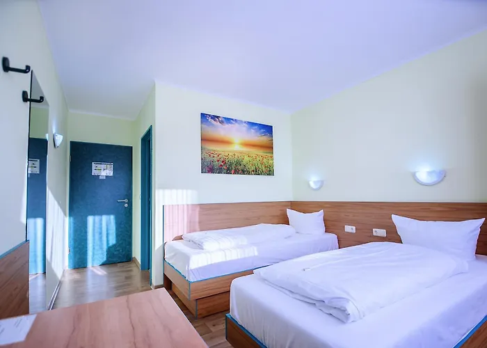 Regiohotel Halle Leipzig Airport - #schkeuditzerkreuz #bar #fruehstuecksbuffet #freeparking 3* Schkeuditz