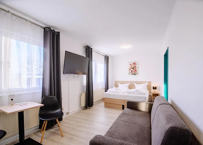 Regiohotel Halle Leipzig Airport - #schkeuditzerkreuz #bar #fruehstuecksbuffet #freeparking Hotel Schkeuditz