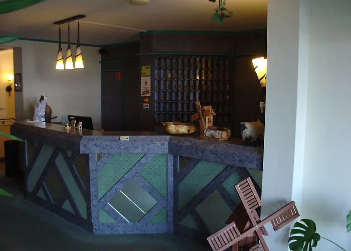 Regiohotel Halle Leipzig Airport - #schkeuditzerkreuz #bar #fruehstuecksbuffet #freeparking Hotel Schkeuditz