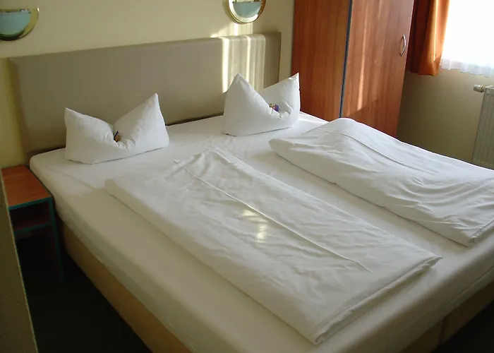 Hotel Regiohotel Halle Leipzig Airport - #schkeuditzerkreuz #bar #fruehstuecksbuffet #freeparking 3*