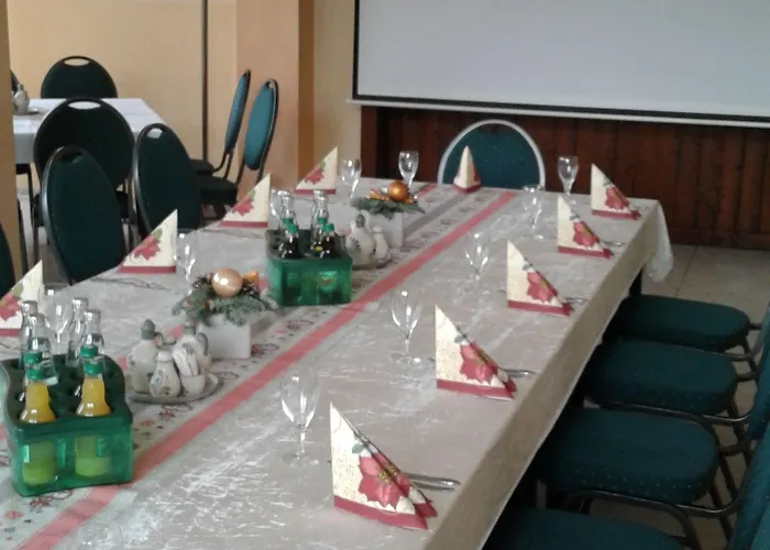 Regiohotel Halle Leipzig Airport - #schkeuditzerkreuz #bar #fruehstuecksbuffet #freeparking Hotel