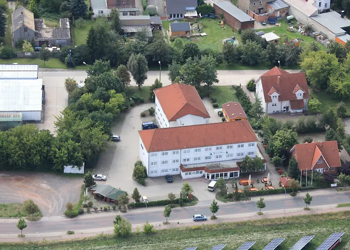 Regiohotel Halle Leipzig Airport - #schkeuditzerkreuz #bar #fruehstuecksbuffet #freeparking Schkeuditz