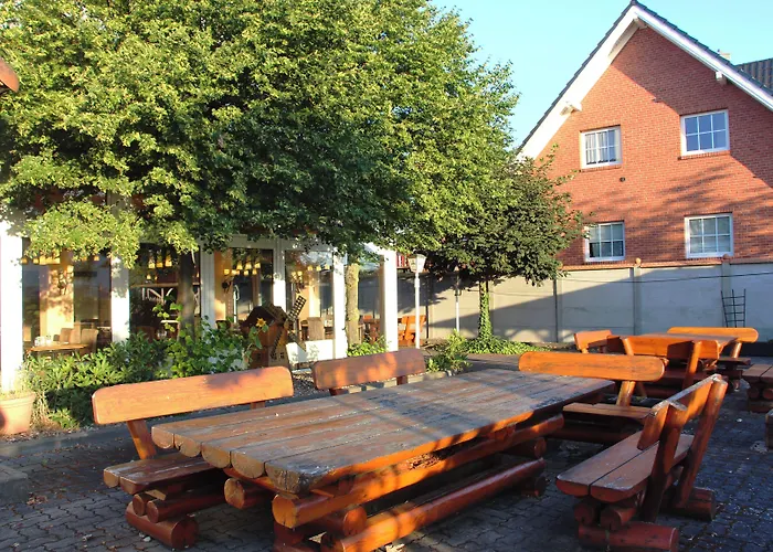 Regiohotel Halle Leipzig Airport - #schkeuditzerkreuz #bar #fruehstuecksbuffet #freeparking 3* Schkeuditz