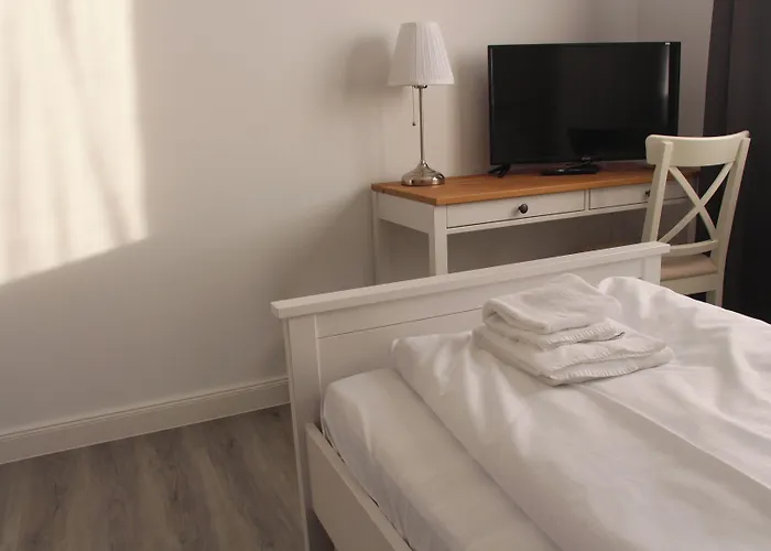 Regiohotel Halle Leipzig Airport - #schkeuditzerkreuz #bar #fruehstuecksbuffet #freeparking Hotel Schkeuditz