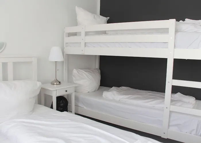 Regiohotel Halle Leipzig Airport - #schkeuditzerkreuz #bar #fruehstuecksbuffet #freeparking 3*